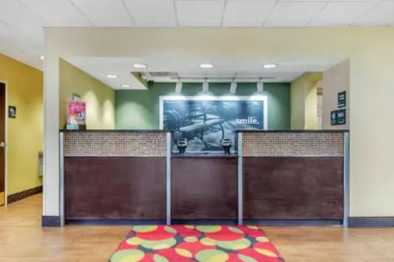Hampton Inn Brookhaven Eksteriør billede