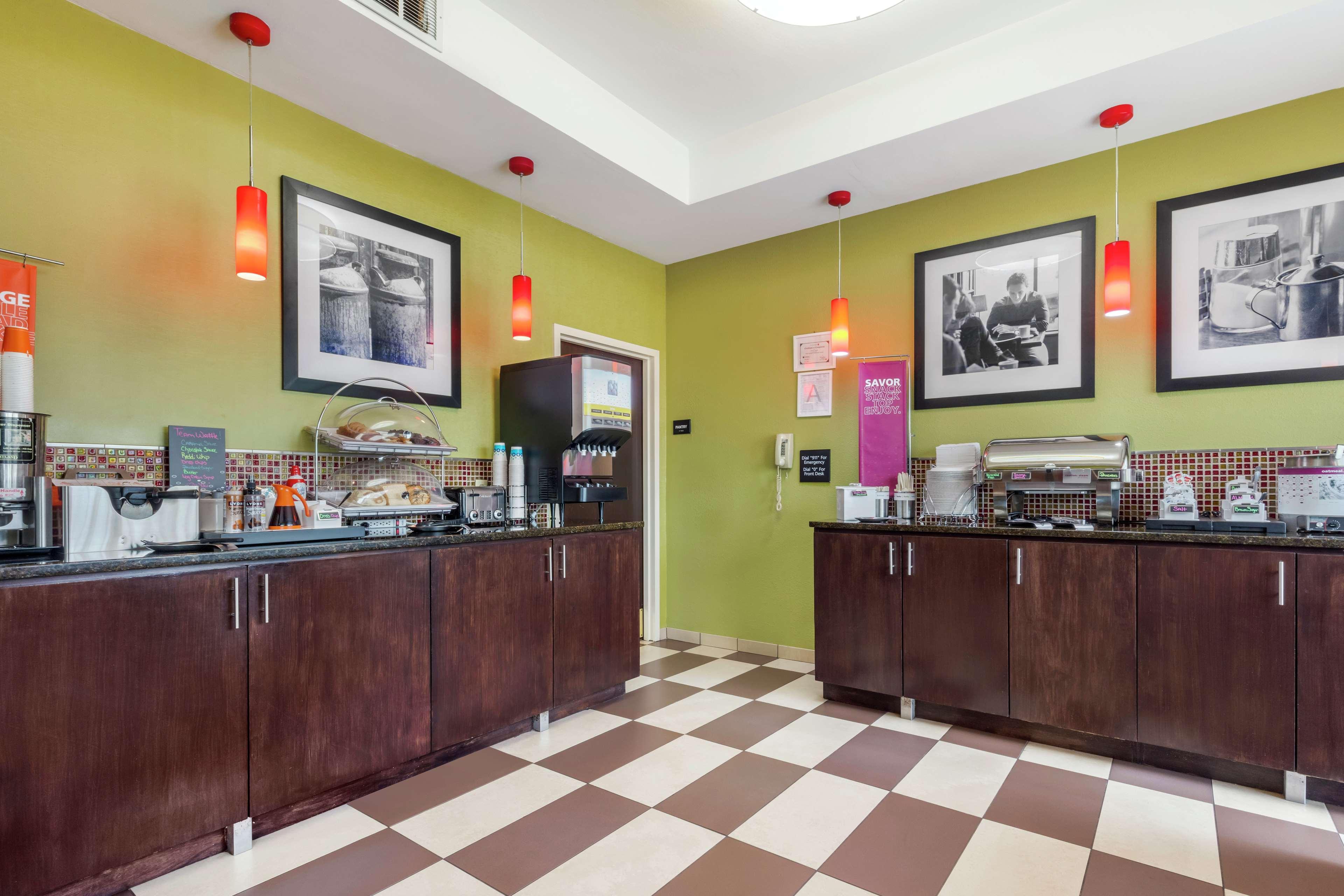 Hampton Inn Brookhaven Eksteriør billede