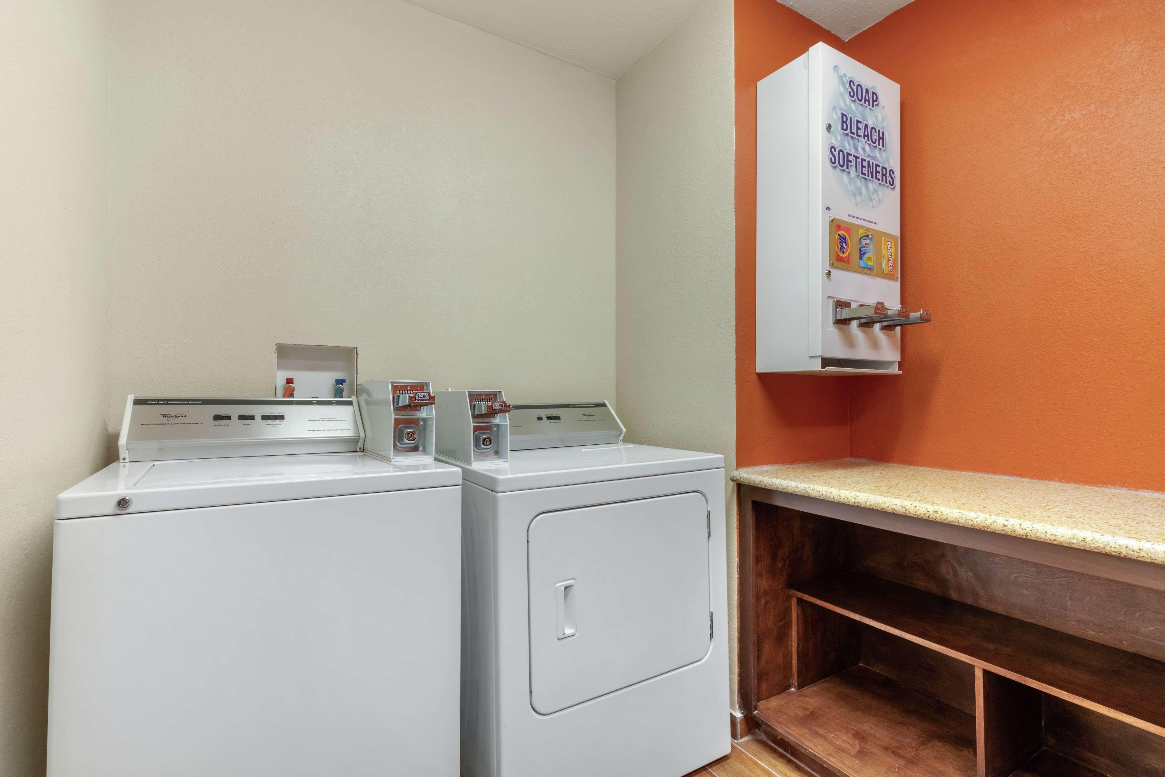 Hampton Inn Brookhaven Eksteriør billede